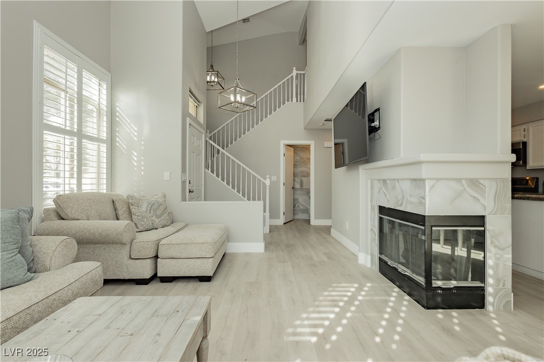 2345 Cliffwood Drive