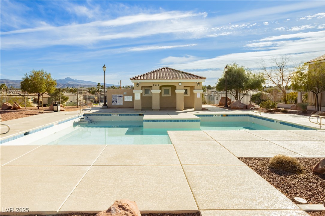 2345 Cliffwood Drive