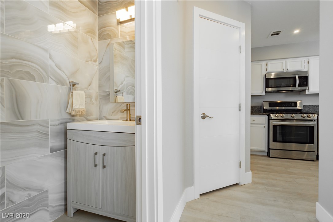 2345 Cliffwood Drive