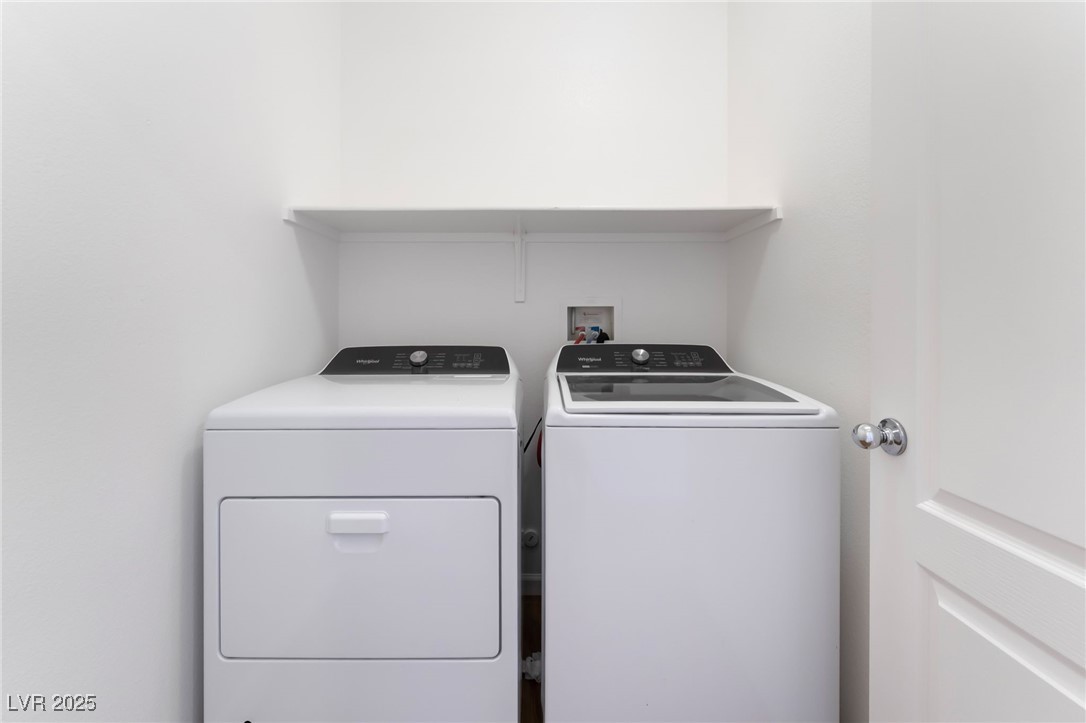 925 Crescent Falls Street