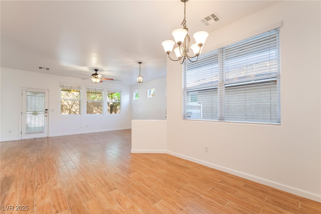 925 Crescent Falls Street