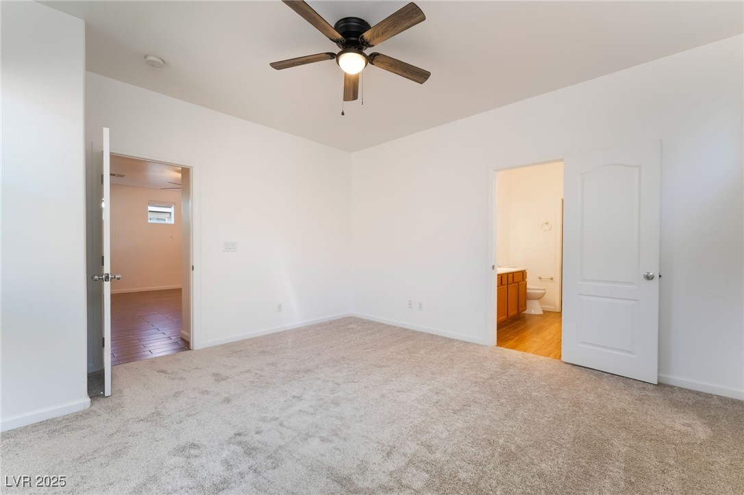 925 Crescent Falls Street