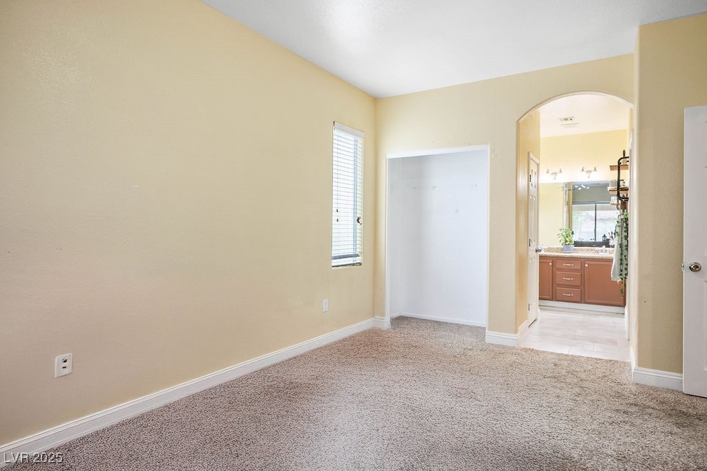 1027 Dawn Valley Drive