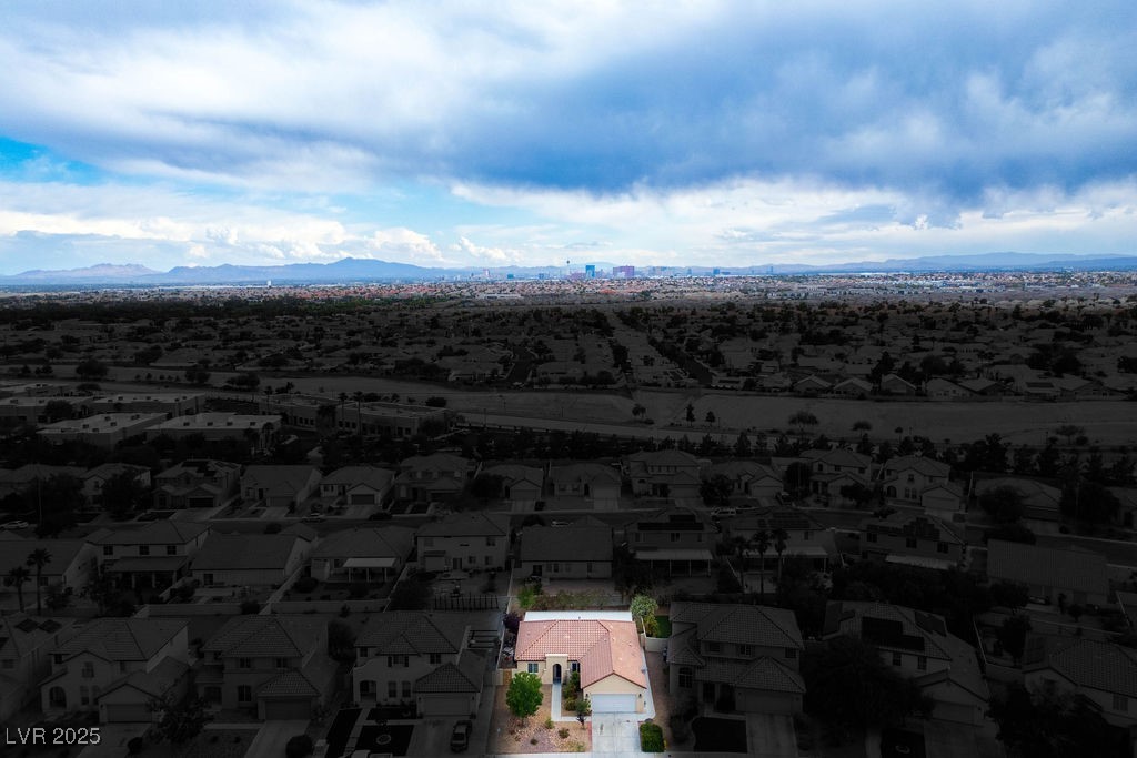 1027 Dawn Valley Drive