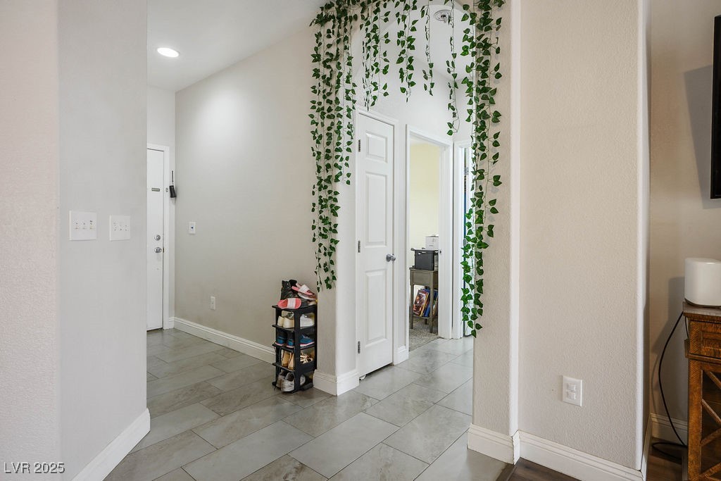 1027 Dawn Valley Drive