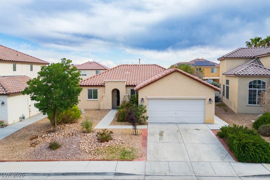 1027 Dawn Valley Drive