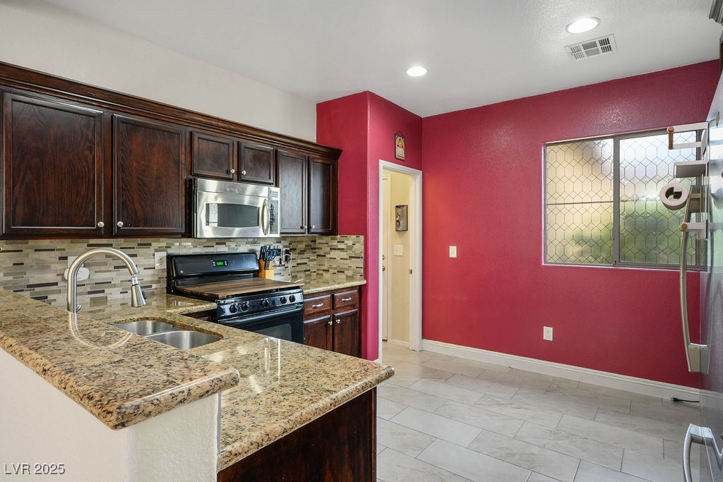 1027 Dawn Valley Drive