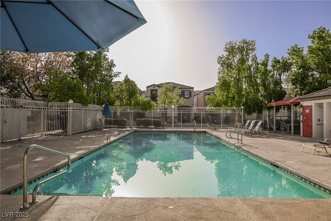 10400 Beautiful Fruit Street