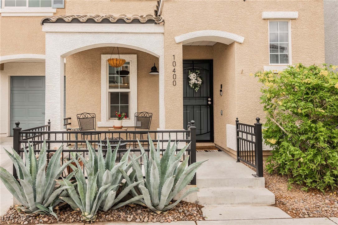 10400 Beautiful Fruit Street