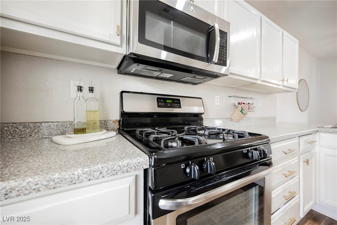 10400 Beautiful Fruit Street