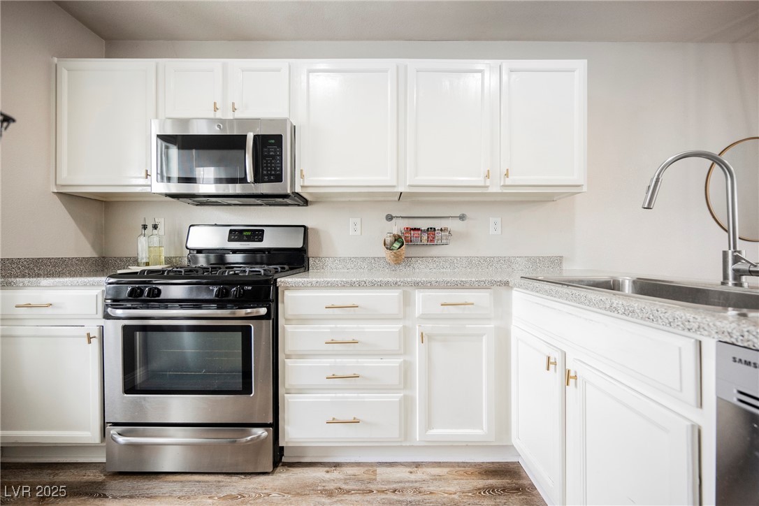 10400 Beautiful Fruit Street