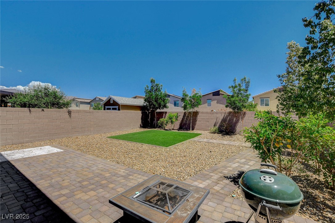 7246 Dazzle Point Street