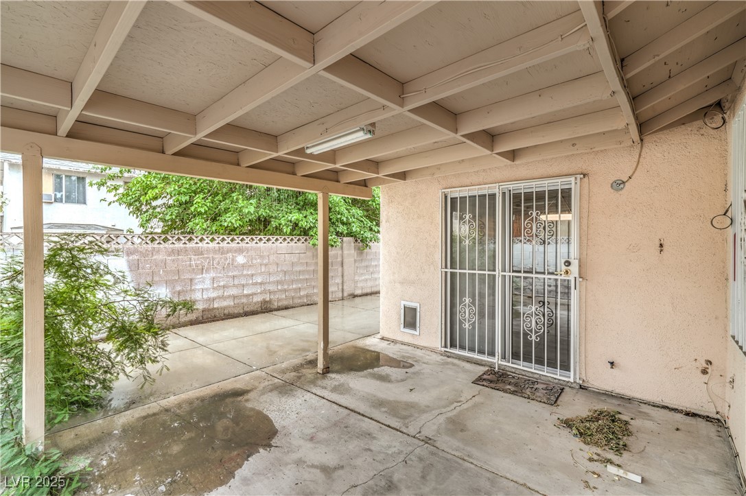 1574 Teardrop Street