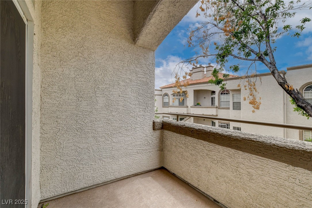 3150 Soft Breezes Drive 2046