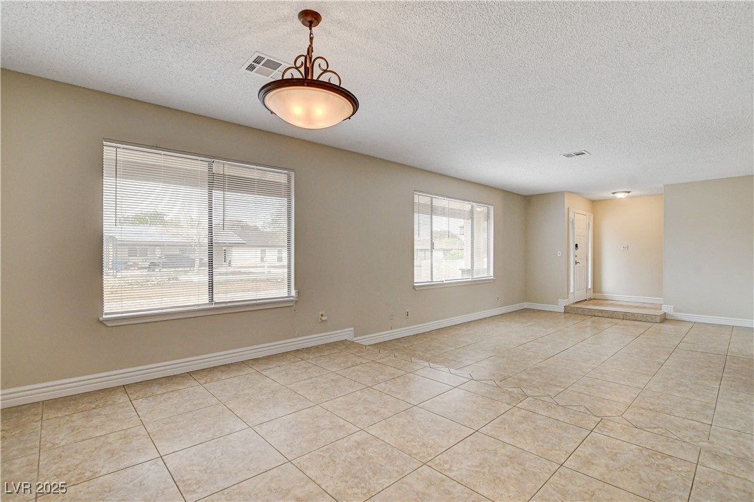 3575 West Robindale Road