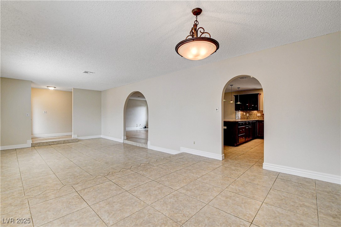 3575 West Robindale Road