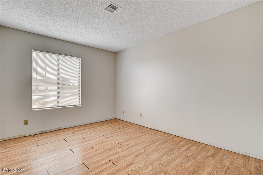 3575 West Robindale Road