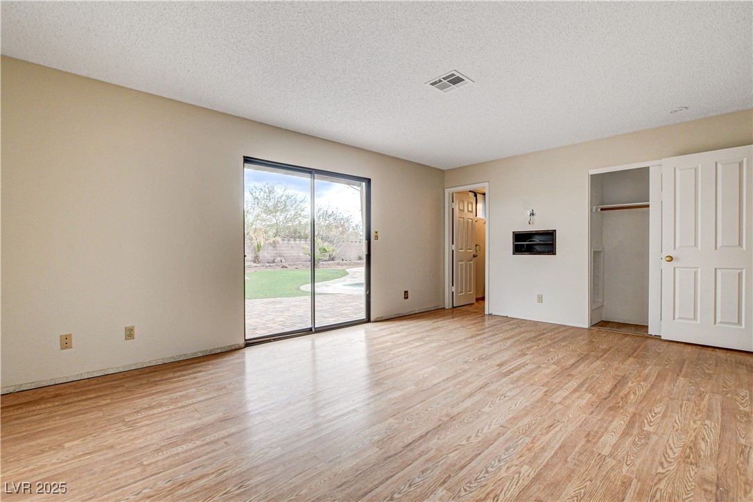 3575 West Robindale Road