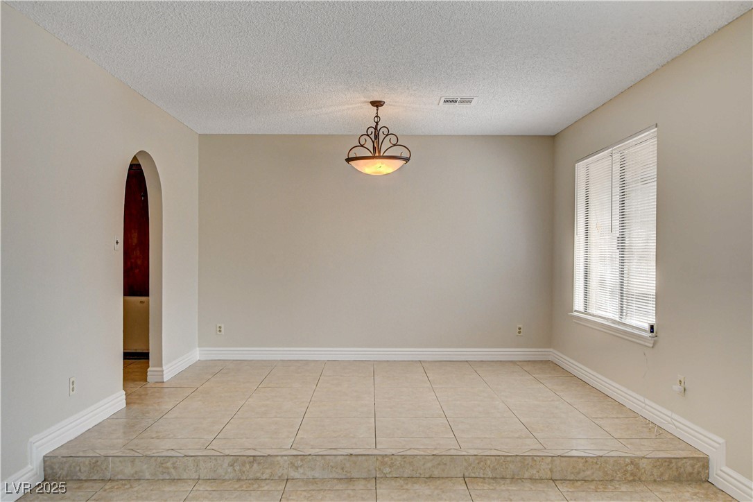 3575 West Robindale Road