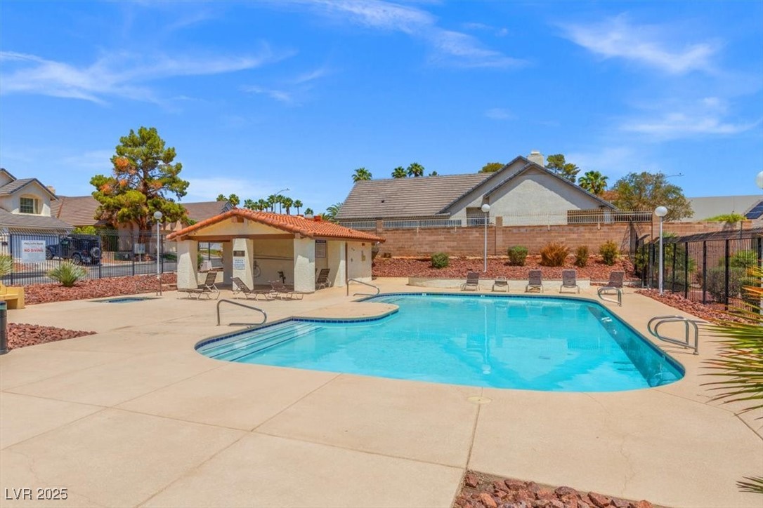 2513 Aberdeen Lane