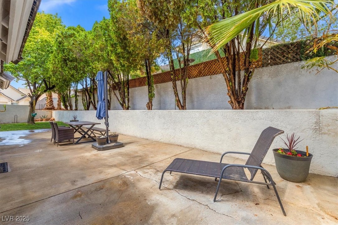 2513 Aberdeen Lane