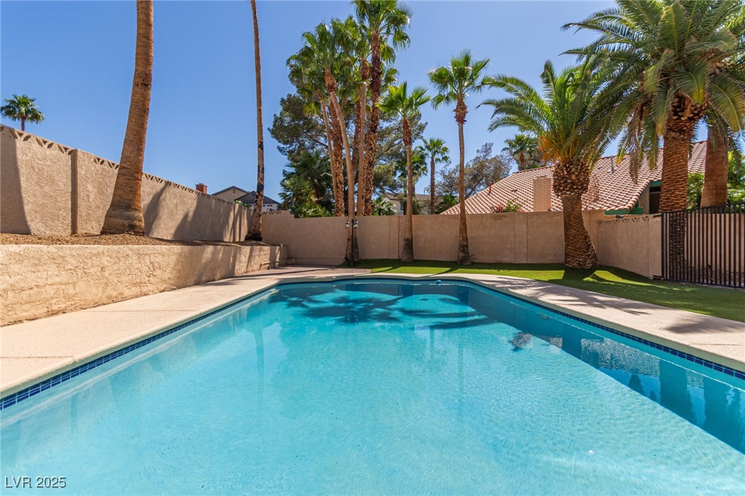 326 Fuente Drive