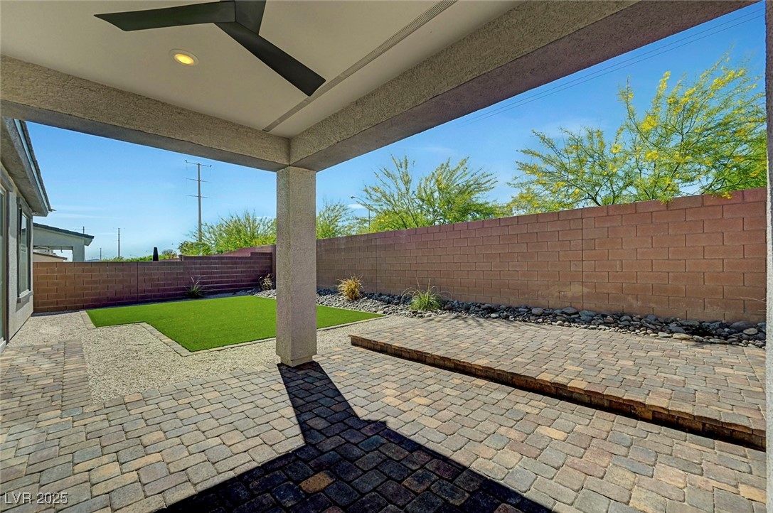 5477 Vespertine Moon Avenue