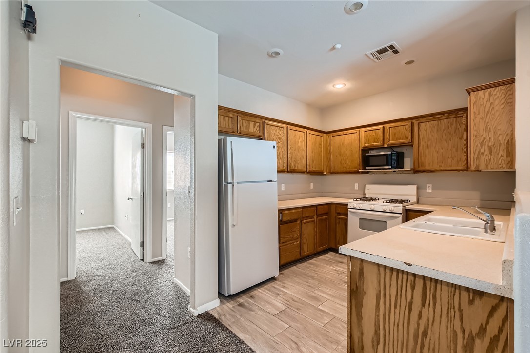 5915 Nuevo Leon Street 8