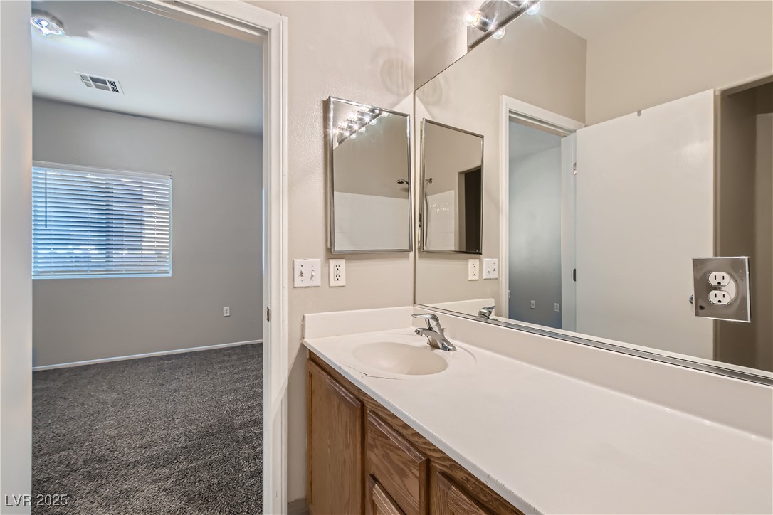 5915 Nuevo Leon Street 8