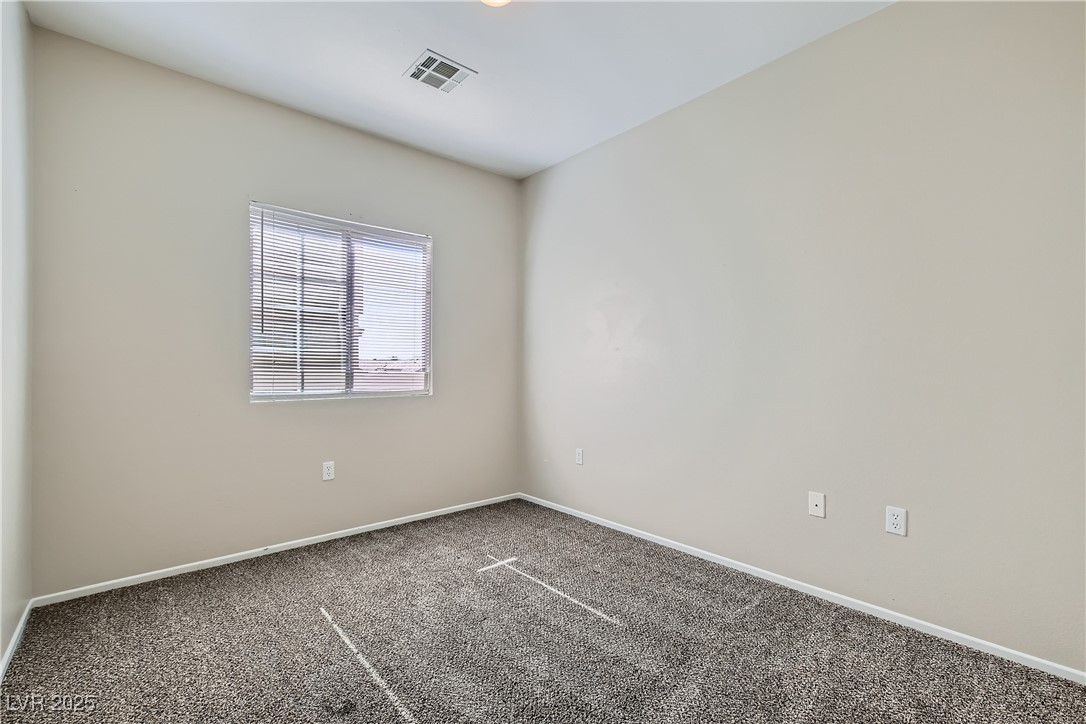 5915 Nuevo Leon Street 8