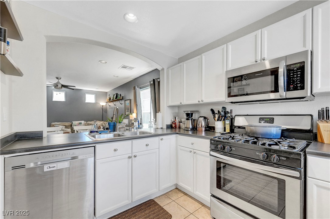 9065 Adorable Avenue