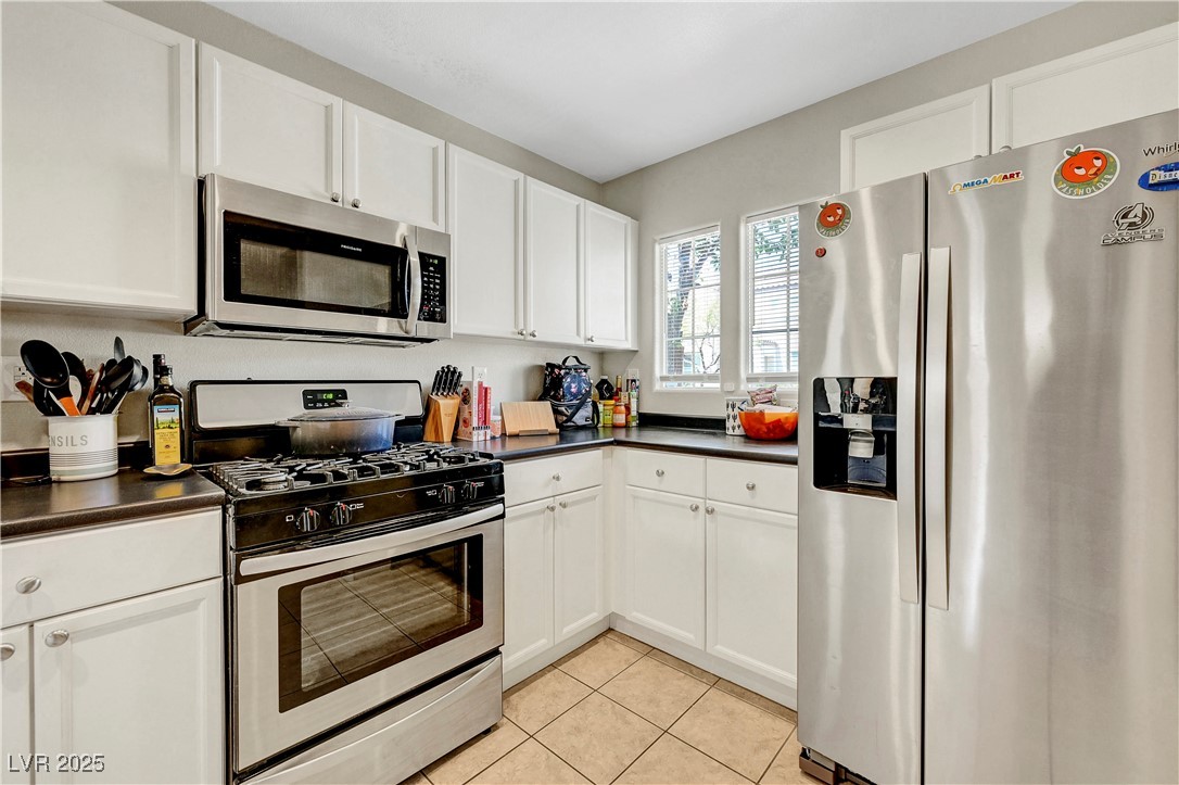 9065 Adorable Avenue