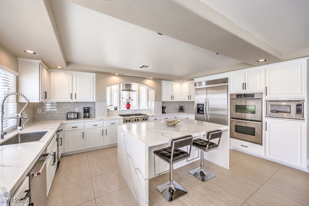 11072 Pentland Downs Street