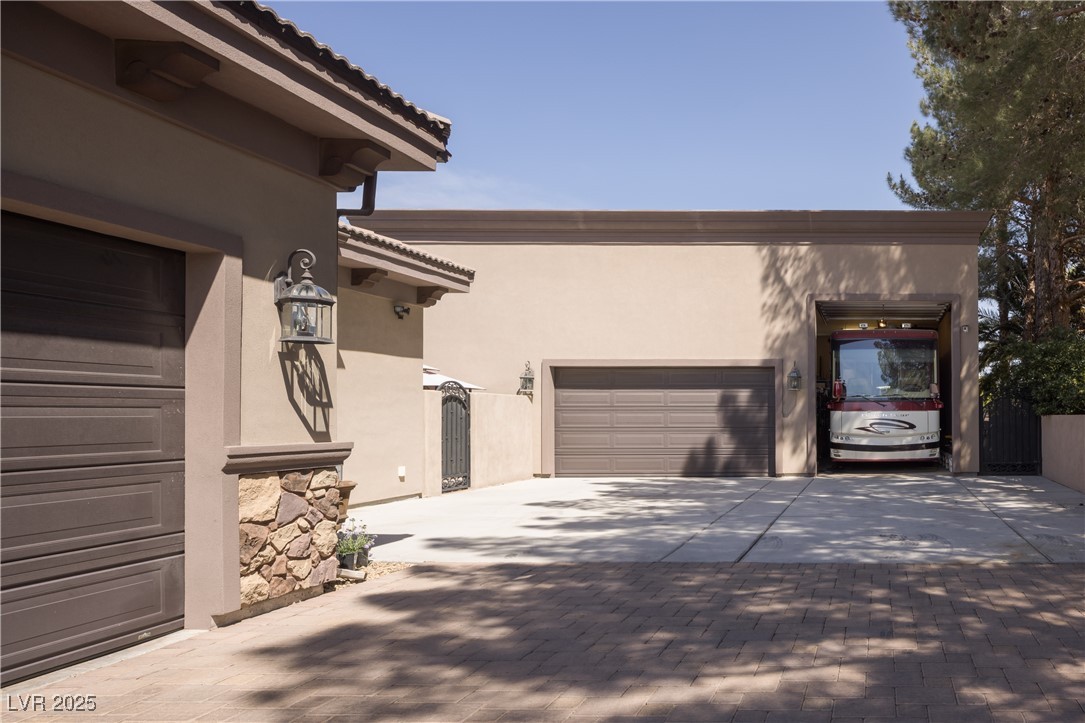 8620 West La Madre Way