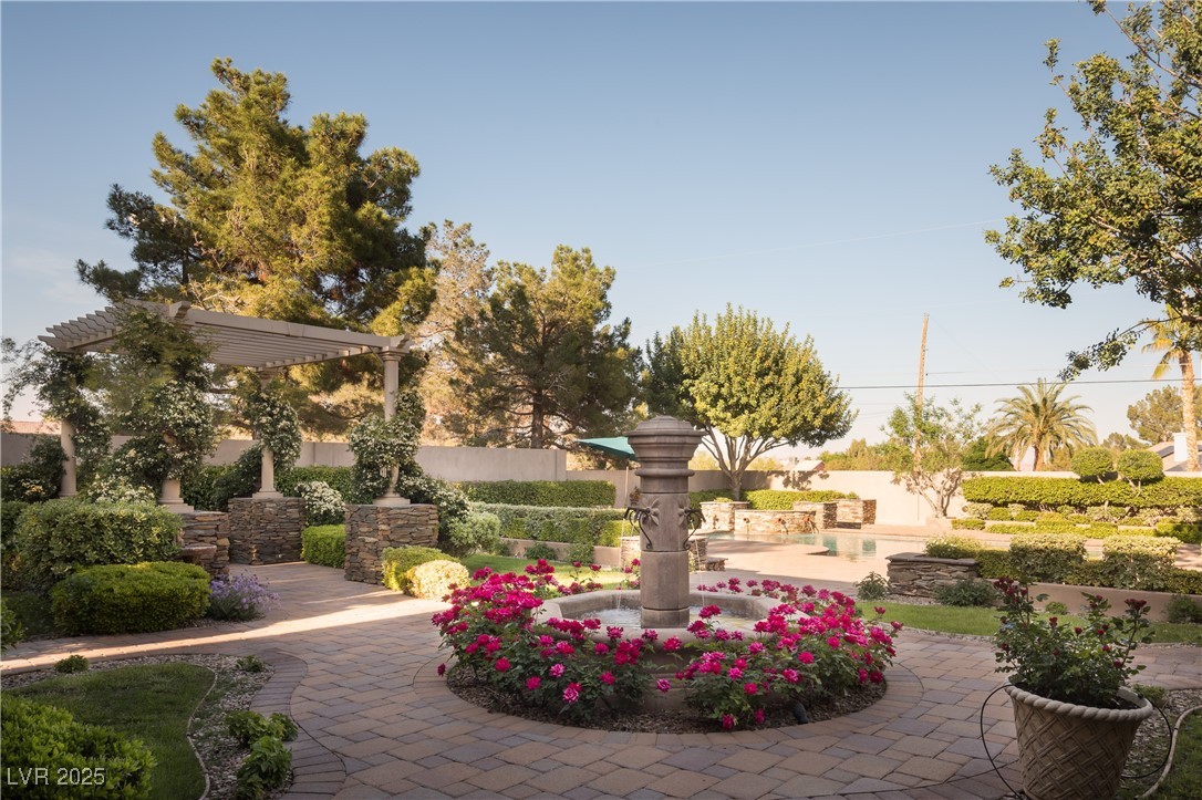 8620 West La Madre Way