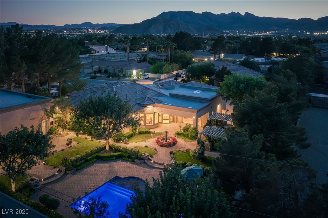 8620 West La Madre Way