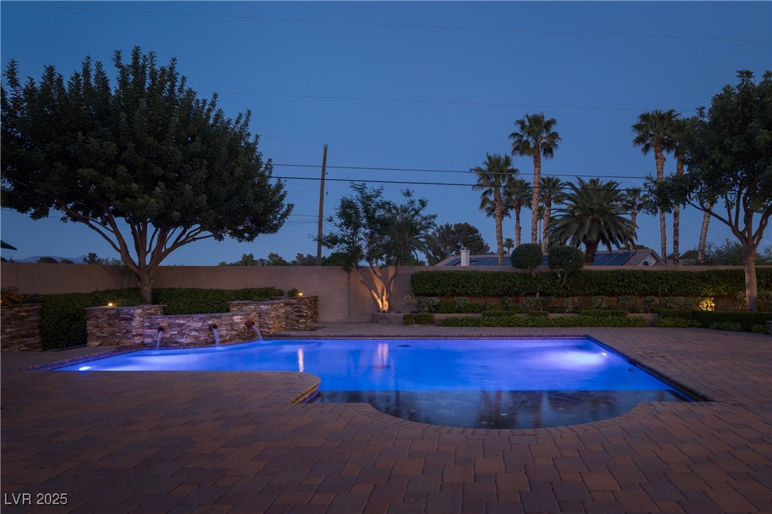 8620 West La Madre Way