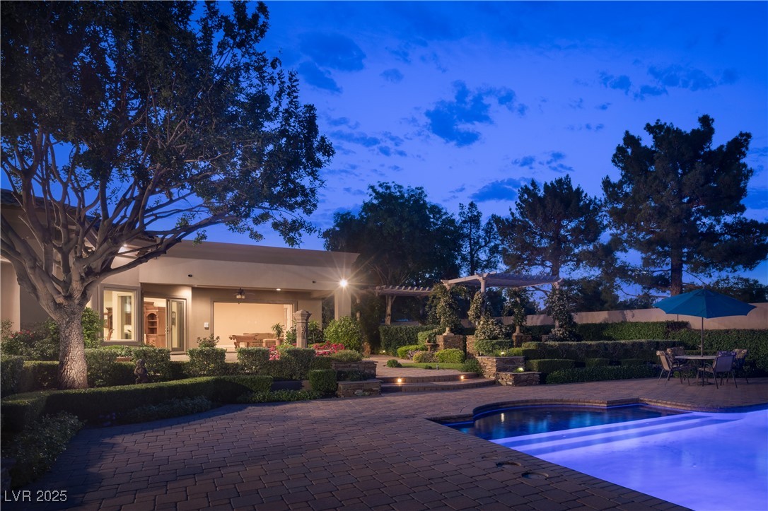 8620 West La Madre Way