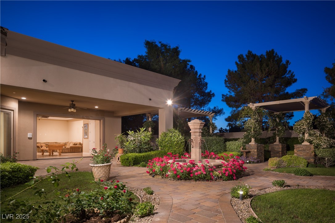 8620 West La Madre Way