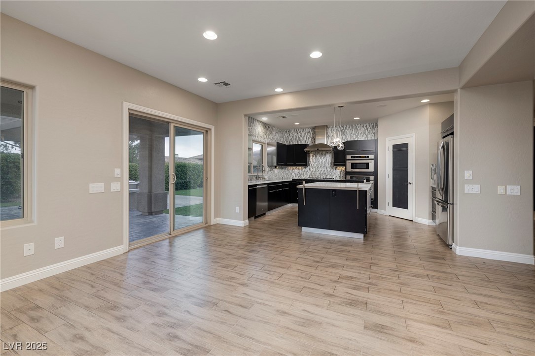 2900 Valvent Court