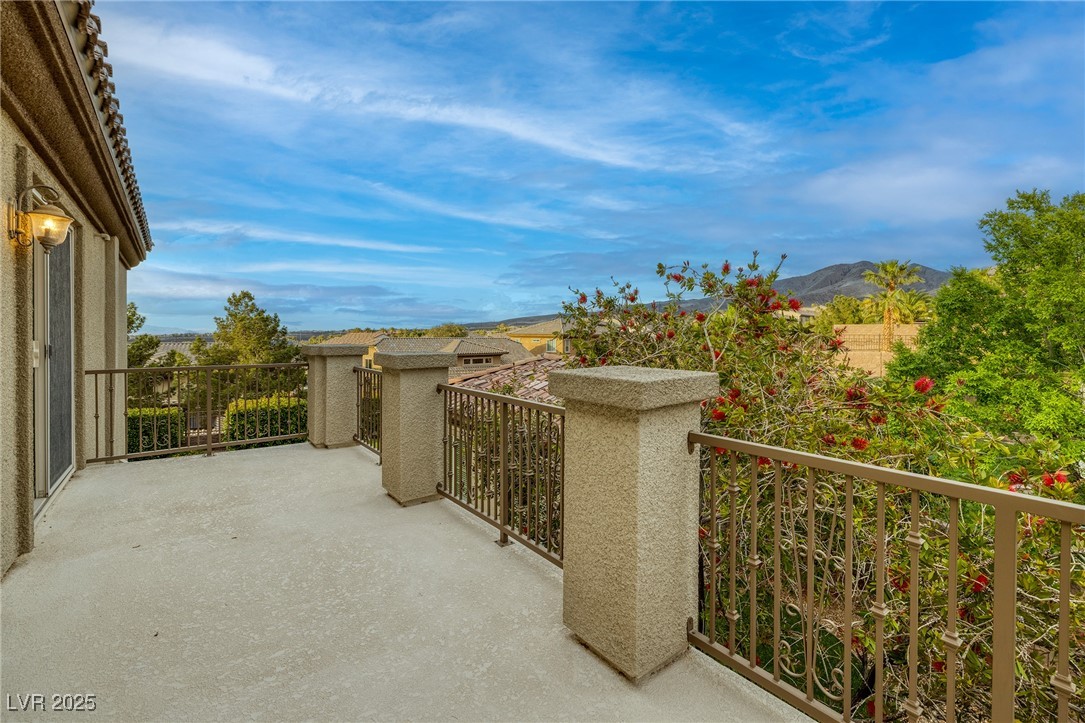 2900 Valvent Court