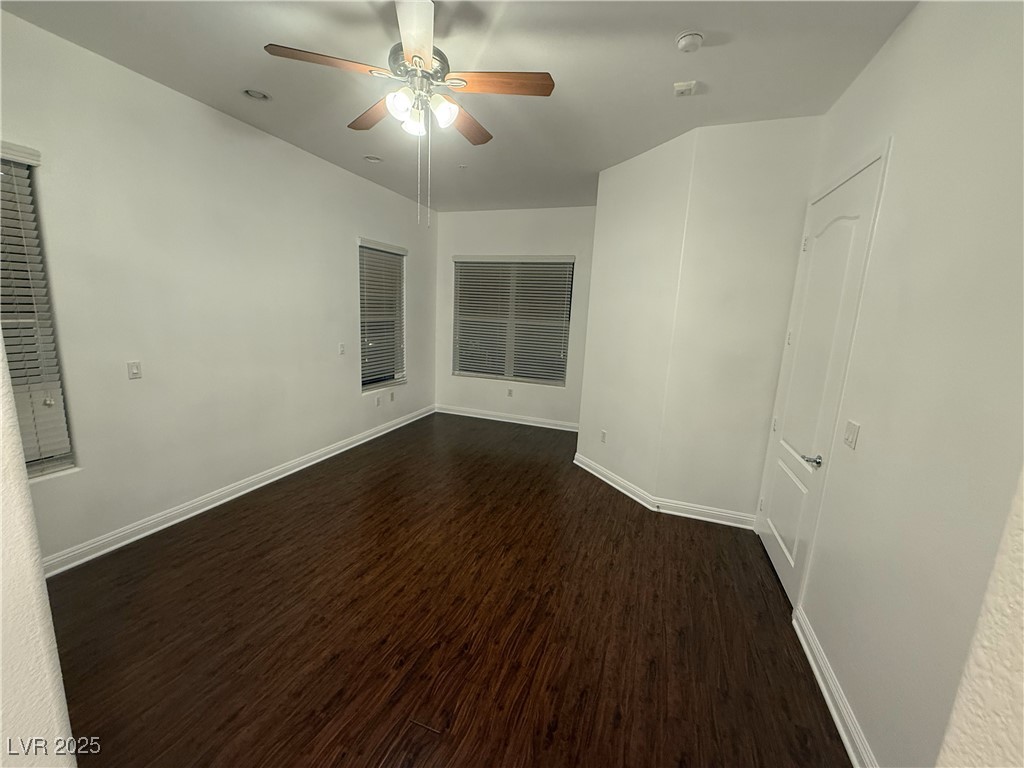 26 SERENE Avenue 325