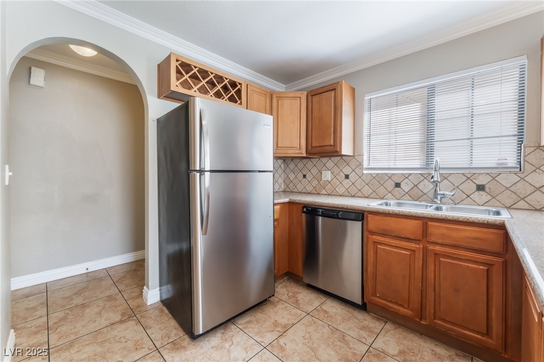 2700 North Rainbow Boulevard 1080