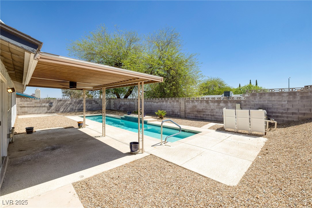 616 Fernbrook Drive