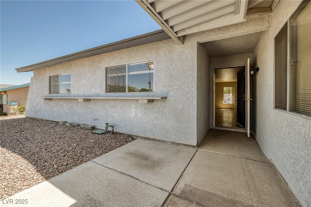 616 Fernbrook Drive