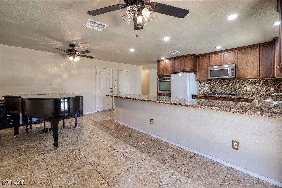 616 Fernbrook Drive