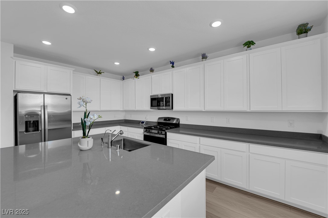 6704 Chargehand Avenue