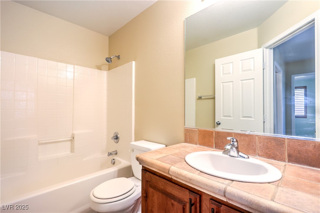 9073 Spoonbill Ridge Place