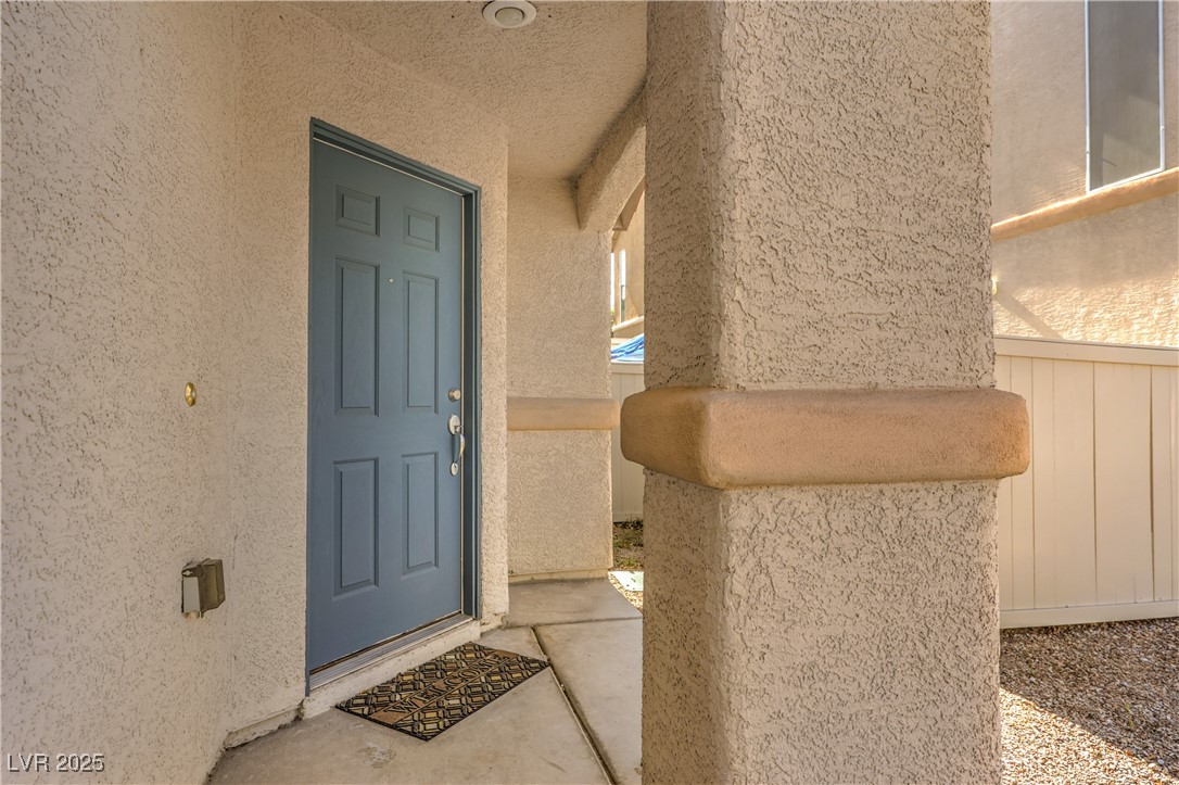 9073 Spoonbill Ridge Place