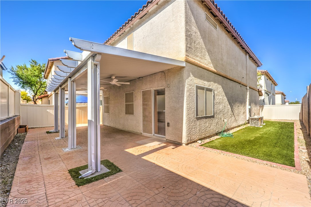 9073 Spoonbill Ridge Place